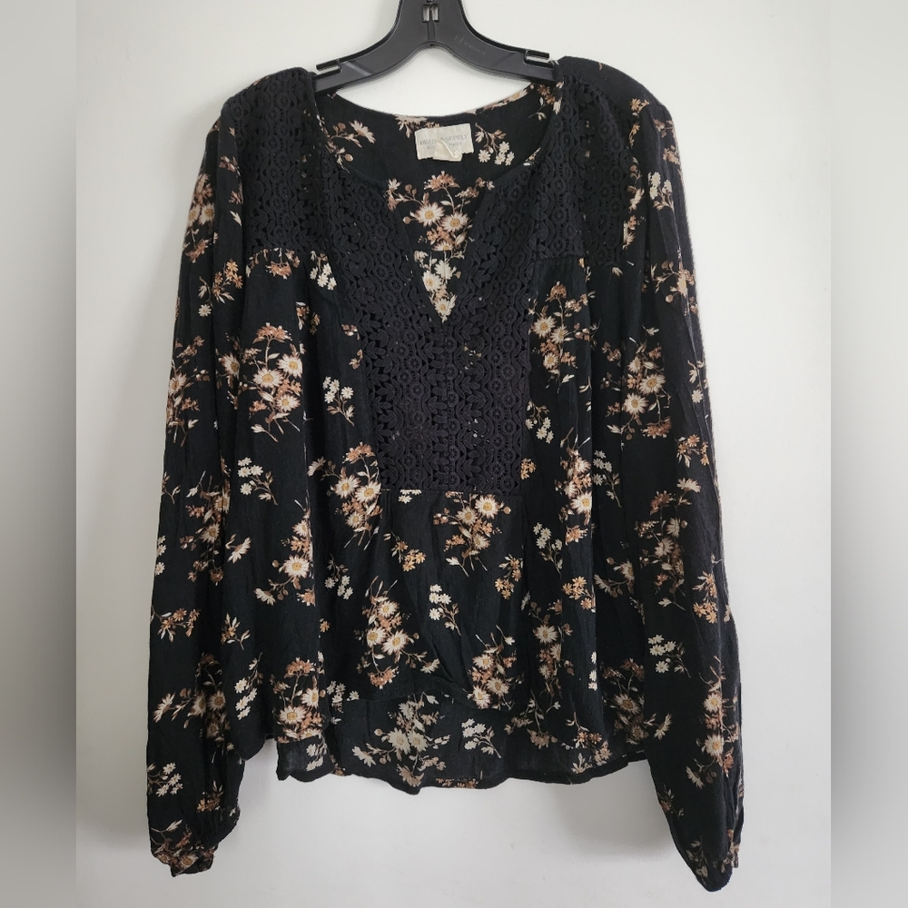 Denim & Supply Ralph Lauren Top Size XL Relaxed Fit Boho Floral Crochet Black